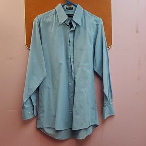 Chaps casual button down shirt Size M